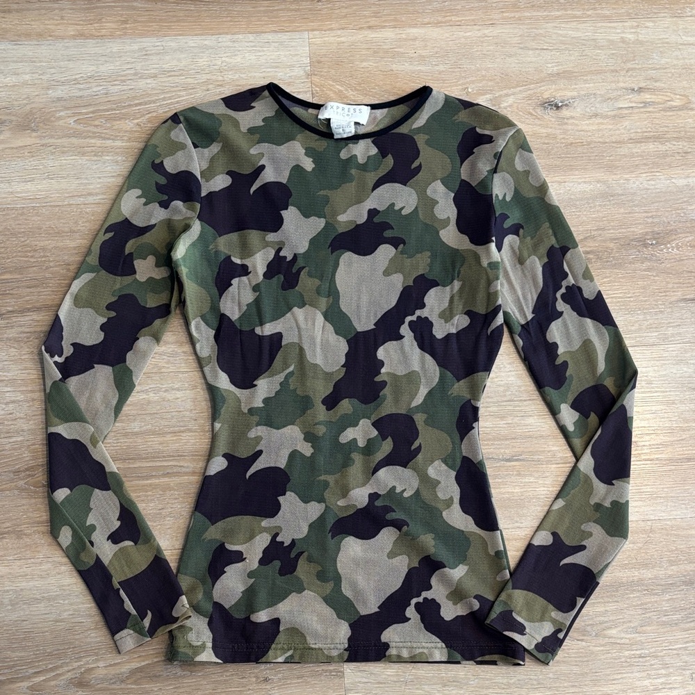 Vintage Express Green Camo Long Sleeve Sheer Top